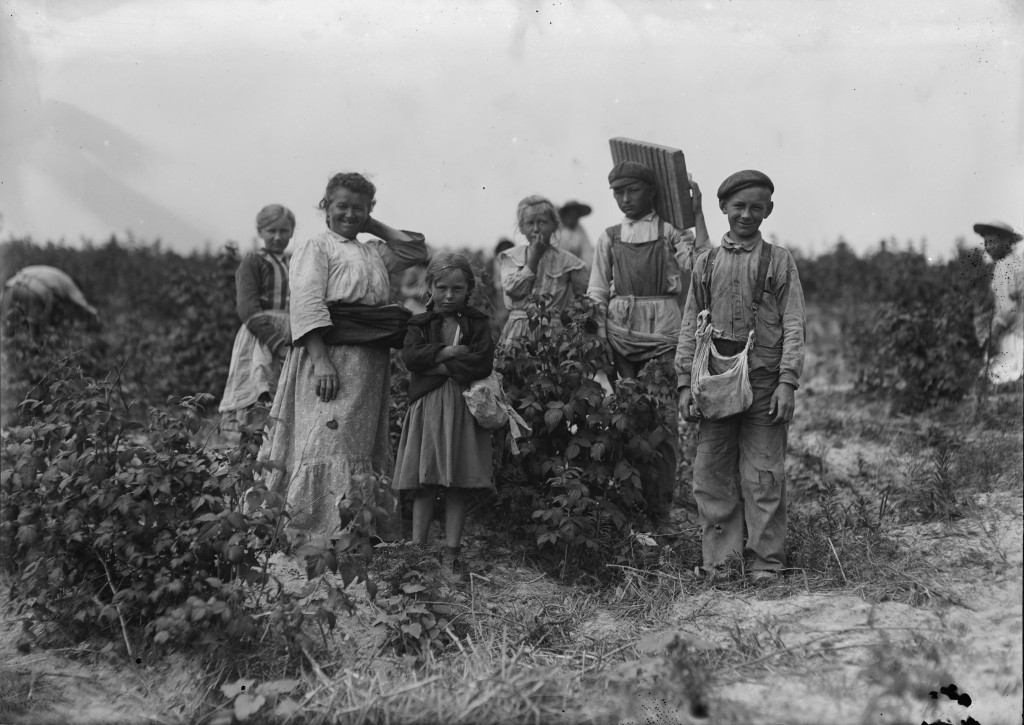 Polscy emigranci w USA na początku XX w., fot.  Wikipedia. 