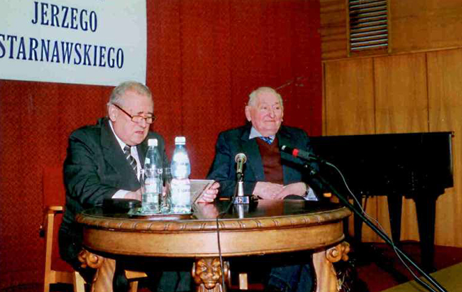 Profesor Jerzy Starnawski (po prawej).