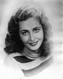 Irena Habrowska w latach 40., u początków swej kariery aktorskiej,