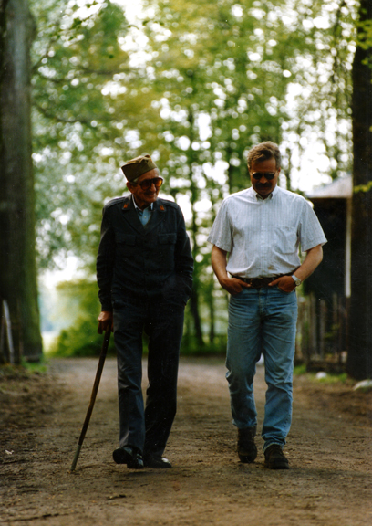 Marek Trela (z prawej) i Andrzej Krzyształowicz, fot. Stuart Vesty, 142 s. książki.