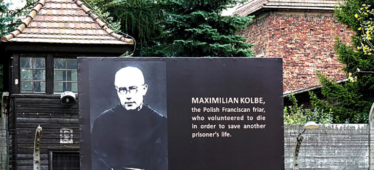 Święty Maksymilian Kolbe – towarzysz teatralnej i poetyckiej podróży